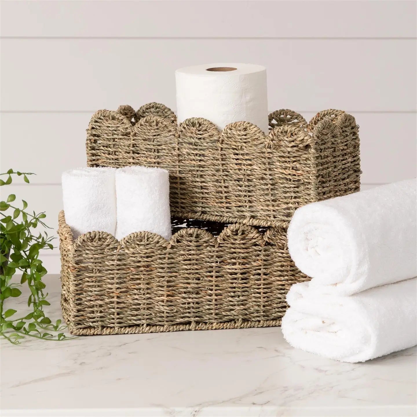 Scalloped Edge Seagrass Basket